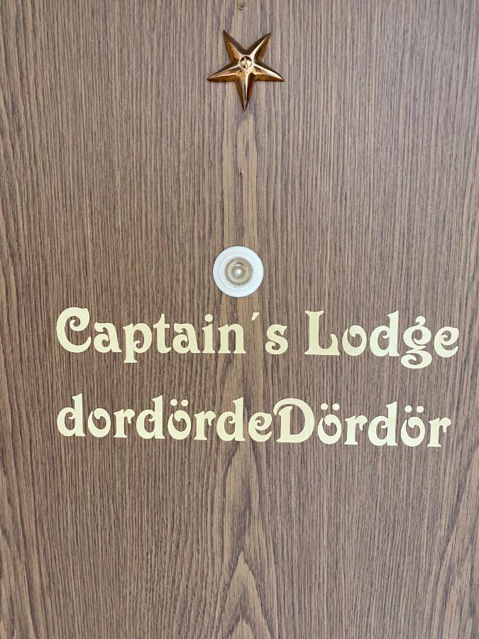 Apartment Captain'S Lodge Norddeich  Exteriör bild